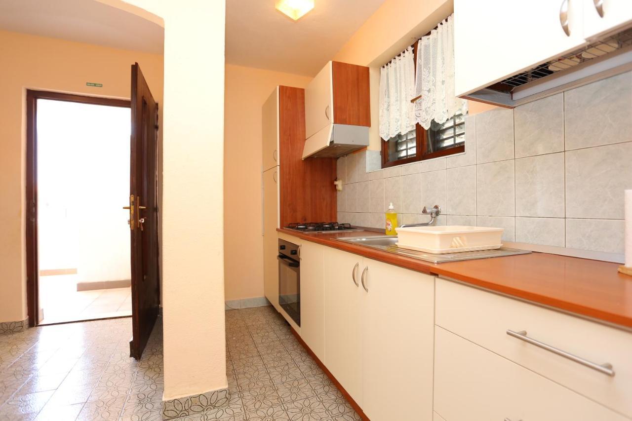 Apartments By The Sea Slatine, Ciovo - 16131 Exterior foto