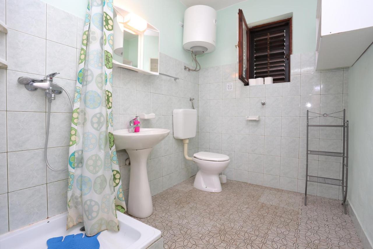 Apartments By The Sea Slatine, Ciovo - 16131 Exterior foto