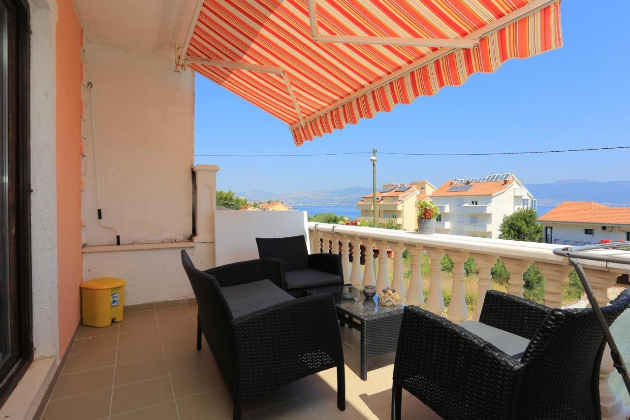 Apartments By The Sea Slatine, Ciovo - 16131 Exterior foto